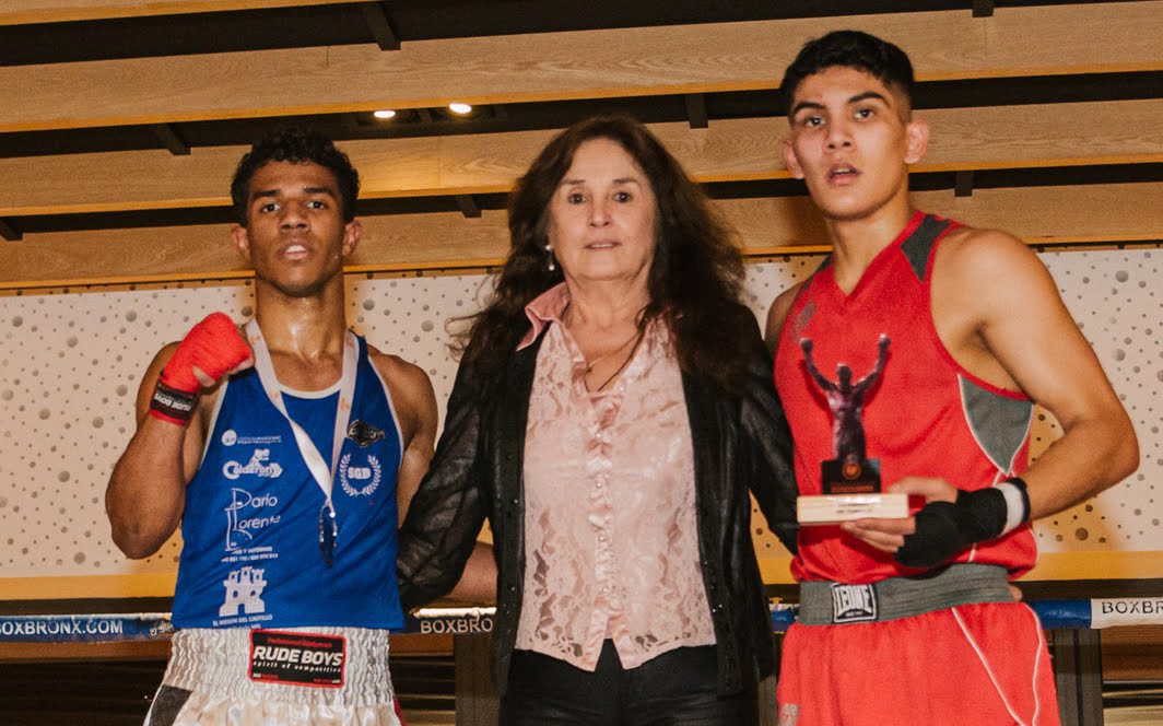 Arantxa Lorenzo durante una velada de boxeo. / @alvaroayarza