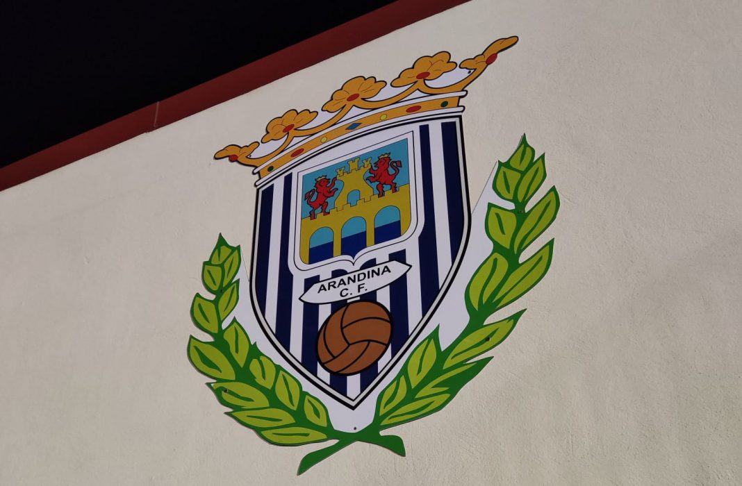 El escudo de la Arandina Club de Fútbol / duerodeporte.com