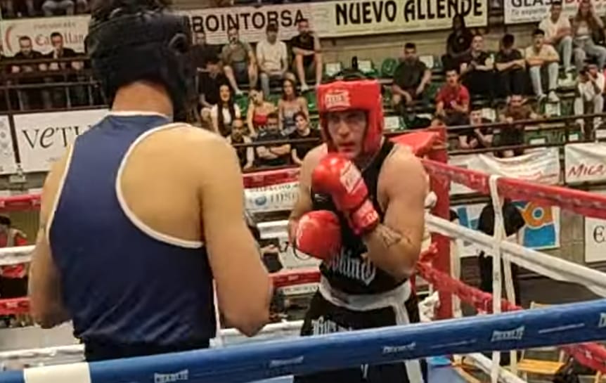 David Calleja durante el triunfo en la reciente velada celebrada en Aranda de Duero. / duerodeporte